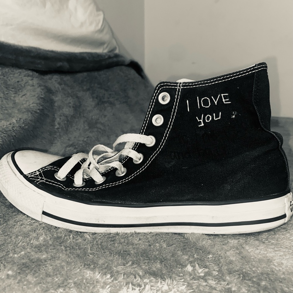 “ i love you” embroidered converse